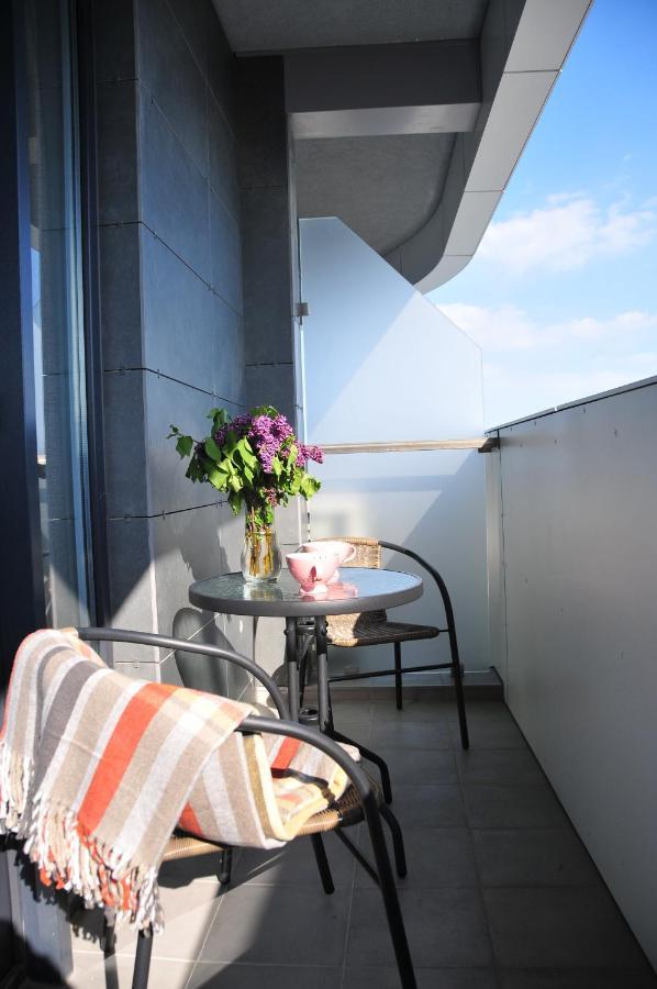 Sea View Apartment Near To The Dancing And Music Fountains Batumi Exterior photo